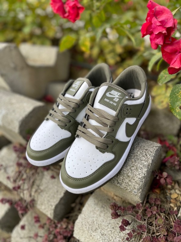 Dunk pro olive